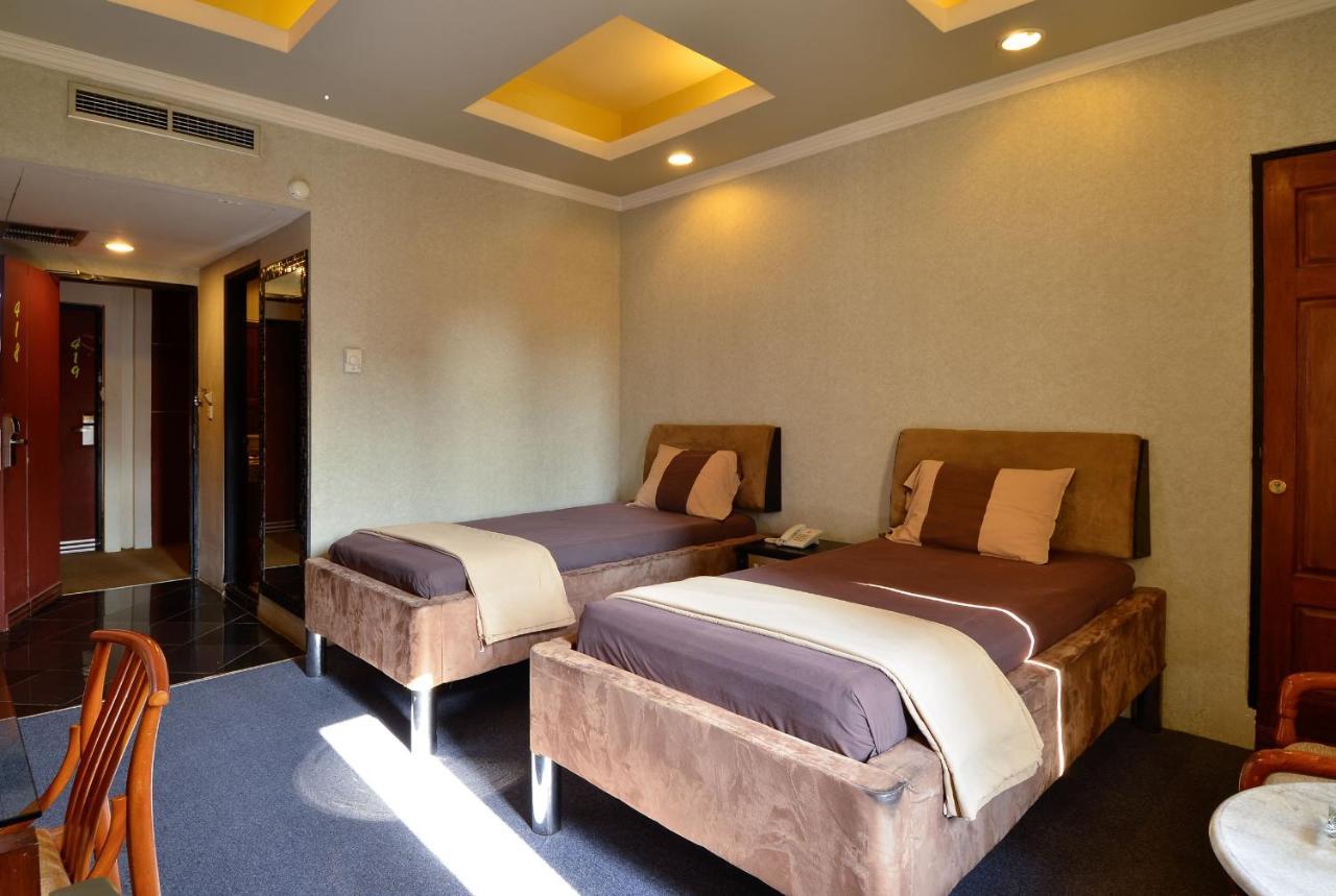 Hotel Peninsula Mangga Besar Jakarta Ngoại thất bức ảnh
