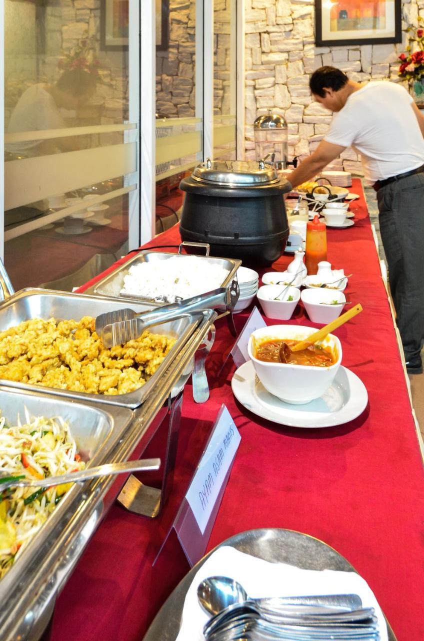 Hotel Peninsula Mangga Besar Jakarta Ngoại thất bức ảnh